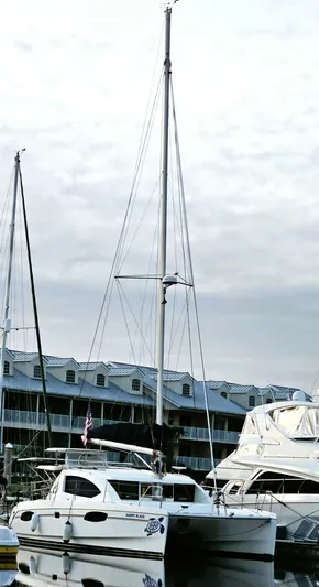 Happy Place Yacht Photos Pics 