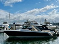 2023 Tiara Yachts 38LS