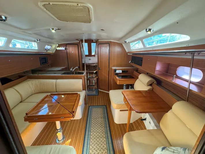 Carolina Wind Yacht Photos Pics 