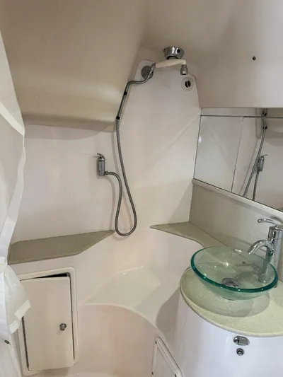 Carolina Wind Yacht Photos Pics 