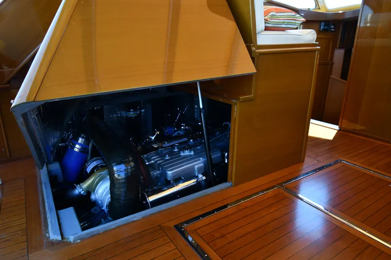 Abbracci Yacht Photos Pics 