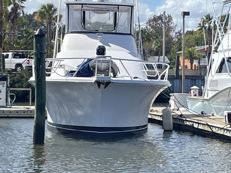 2003 Luhrs 44 Convertible