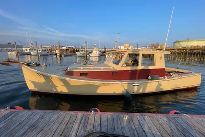 Holland 32 Sport Cruiser