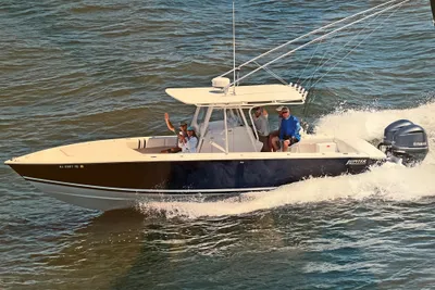 Jupiter 31 Center Console