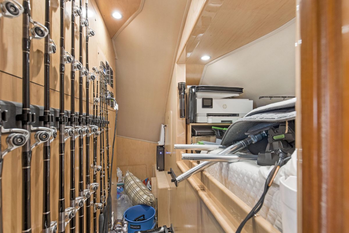 2015 Viking 70 