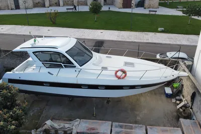 1990 Comar Iperion 37