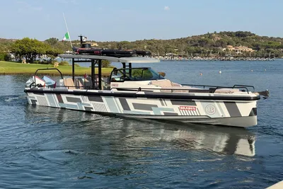 Axopar 37 Sun Top