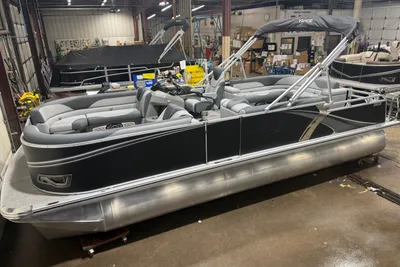 Tahoe LTZ 2385 Elite Cruise & Honda 4-Stroke EFI