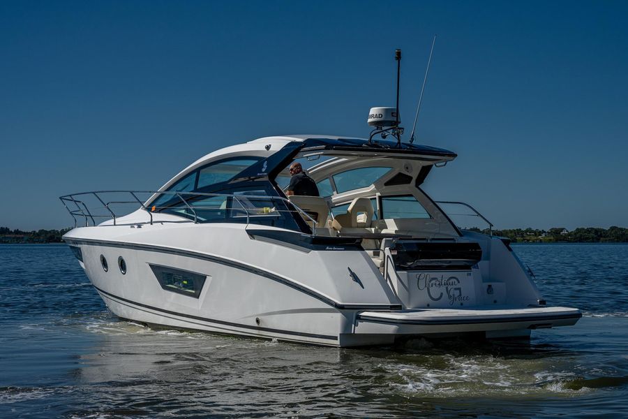 2016 Beneteau Gran Turismo 40