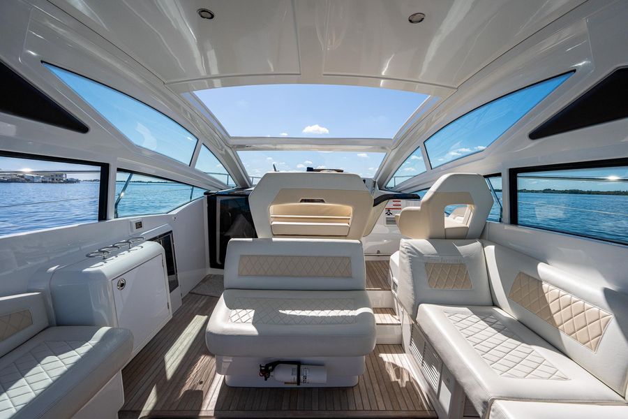 2016 Beneteau Gran Turismo 40