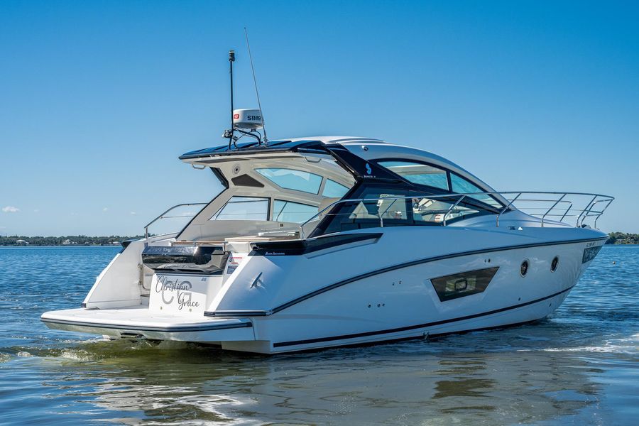 2016 Beneteau Gran Turismo 40