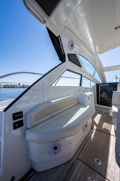 2016 Beneteau Gran Turismo 40