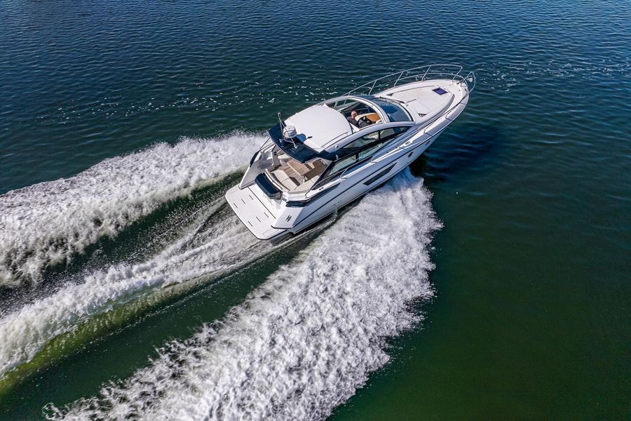 2016 Beneteau Gran Turismo 40