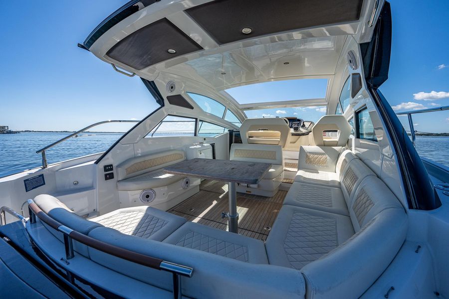 2016 Beneteau Gran Turismo 40