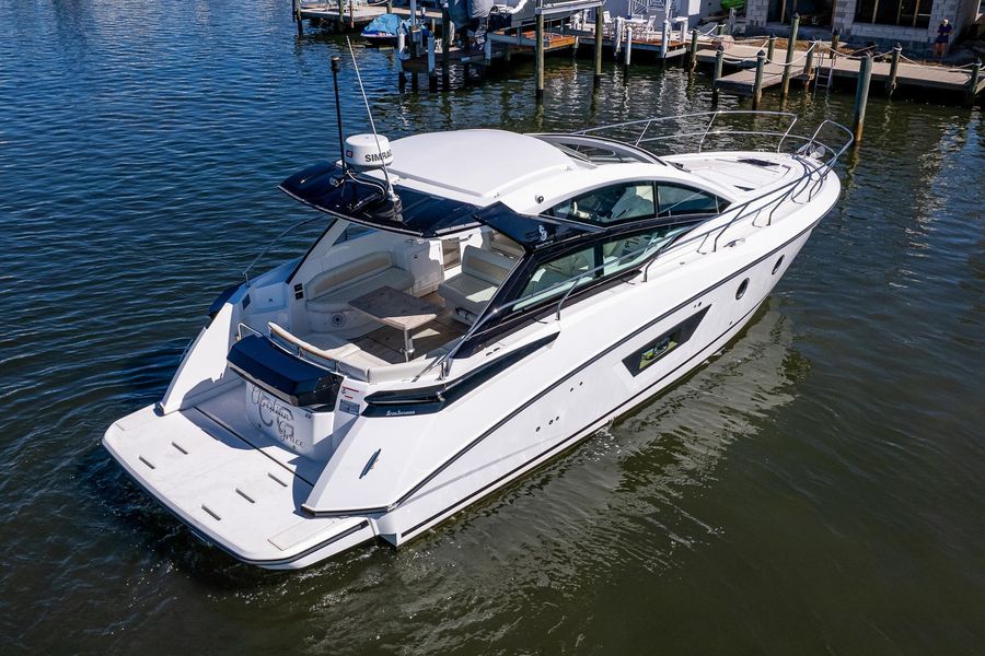 2016 Beneteau Gran Turismo 40