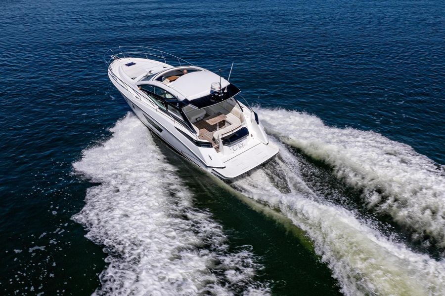 2016 Beneteau Gran Turismo 40