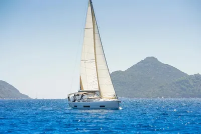Dufour 470