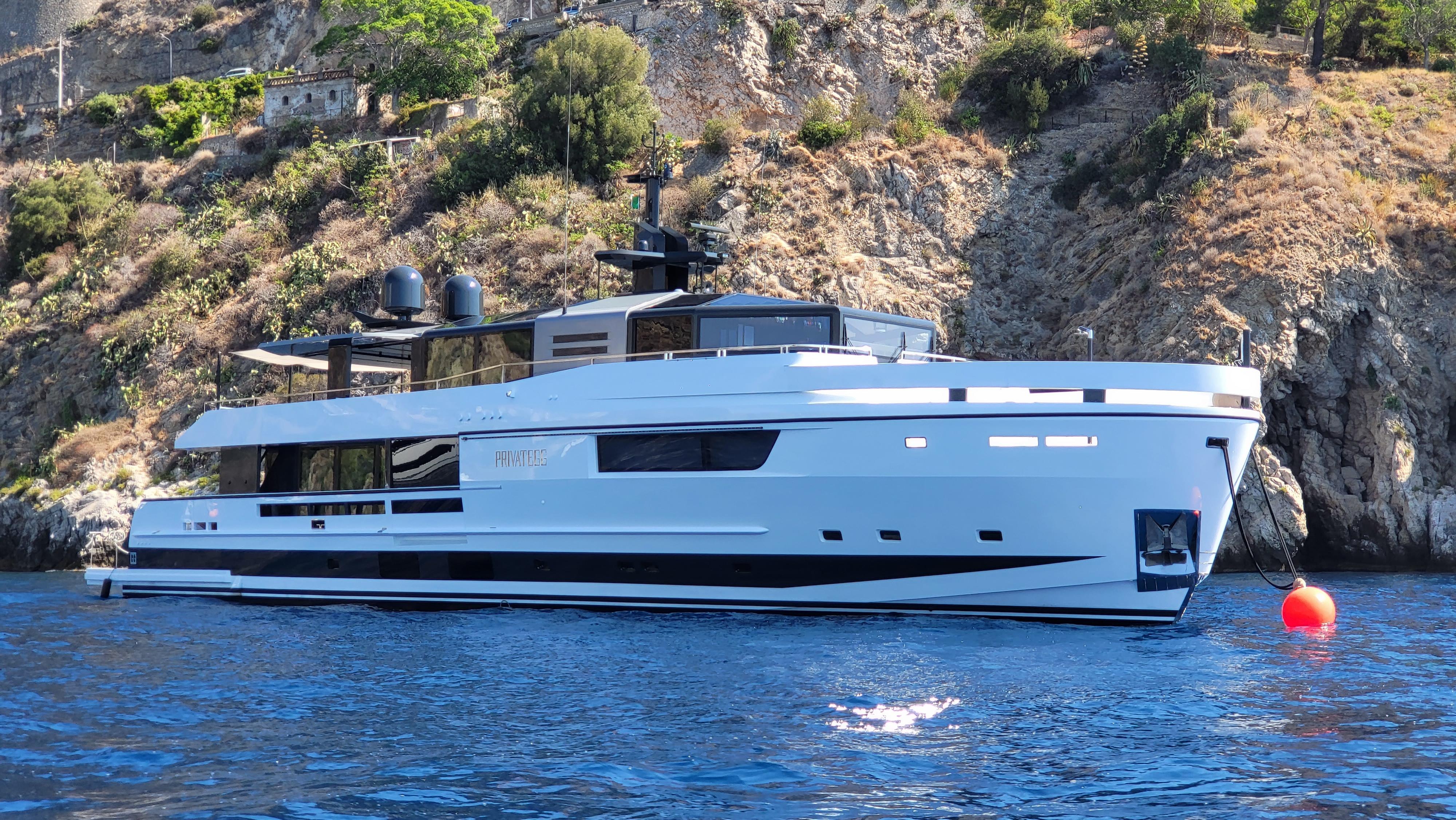 arcadia yacht for sale