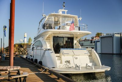 Yacht