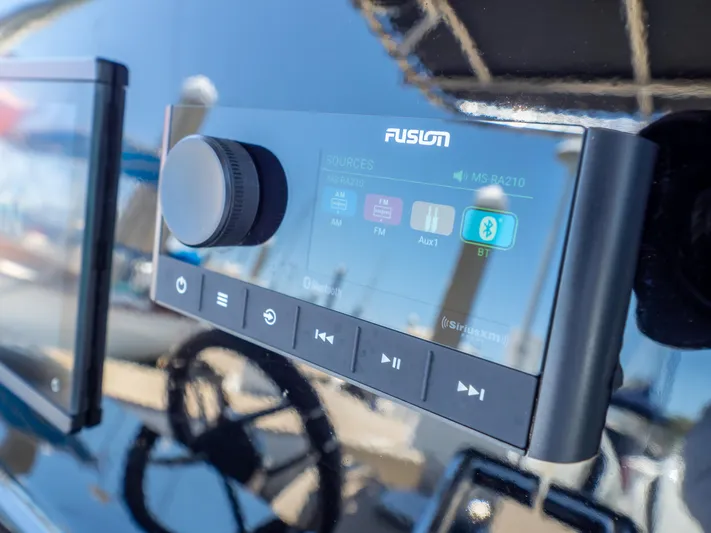  Yacht Photos Pics Close-up of a Fusion audio system on a 2023 Sea Water PHANTOM 280 boat.