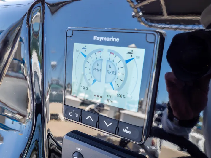 Yacht Photos Pics Raymarine display on 2023 Sea Water PHANTOM 280 boat dashboard, showing RPM and speed.