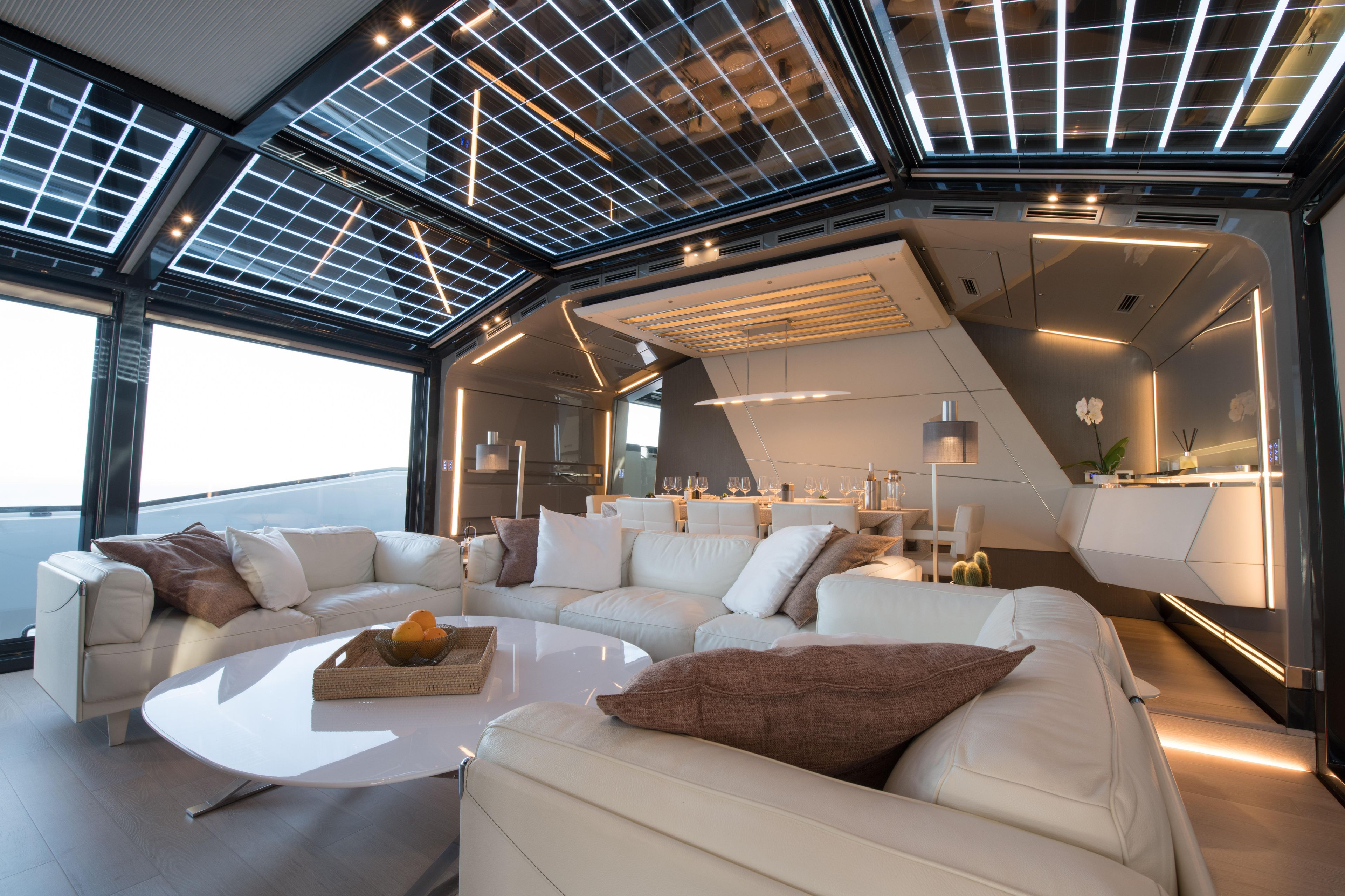 2015 Arcadia Yachts 85 