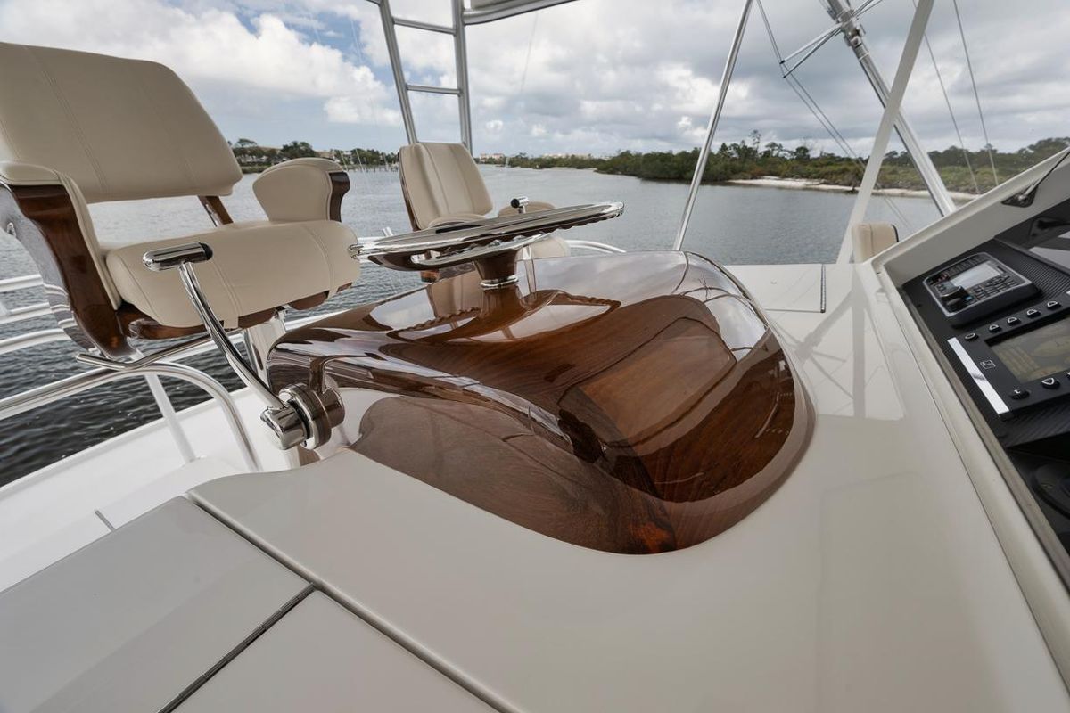 2019 Viking 80 