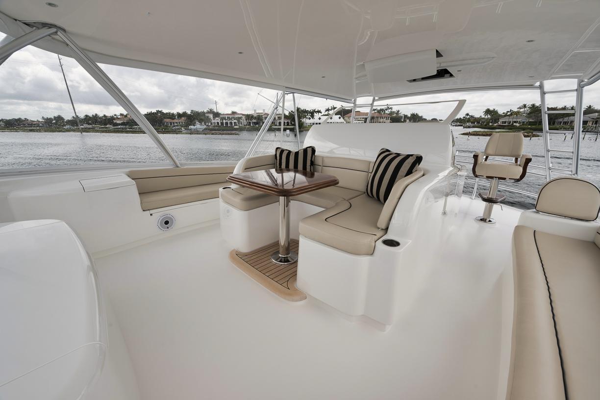 Yacht Photo 73