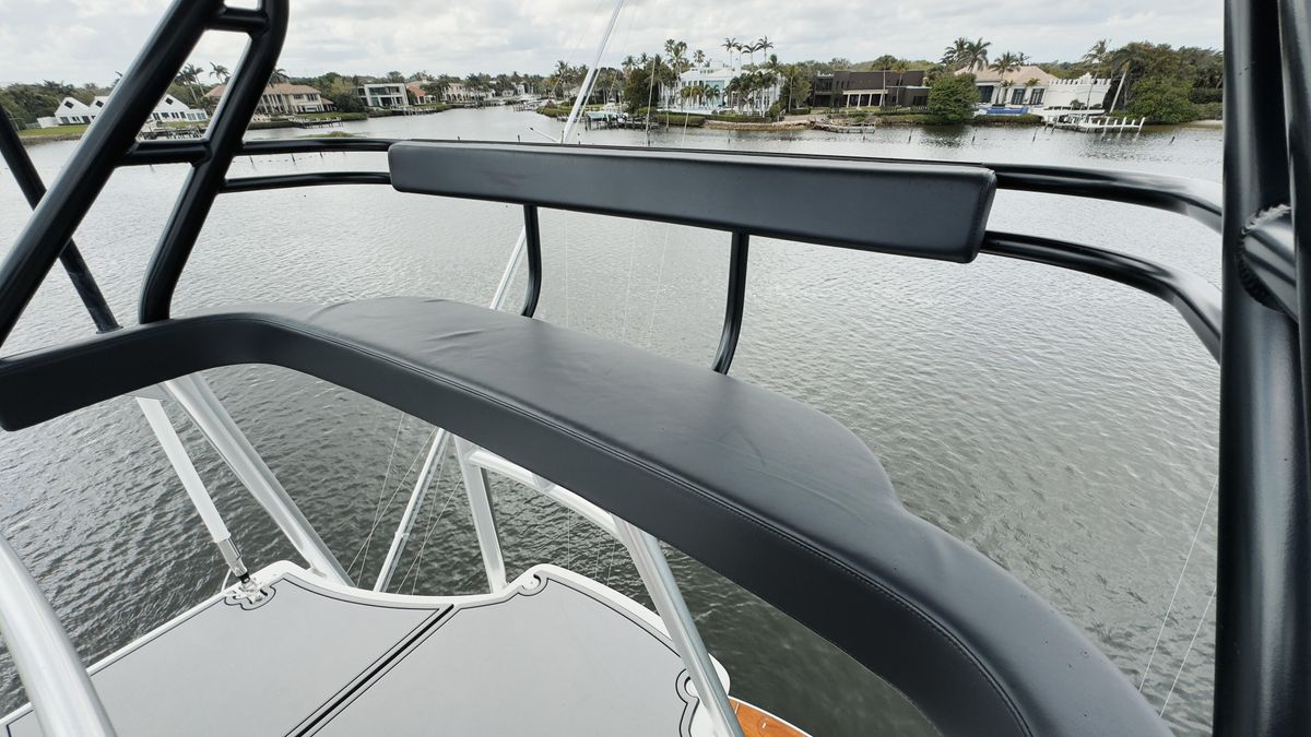 2019 Viking 80 