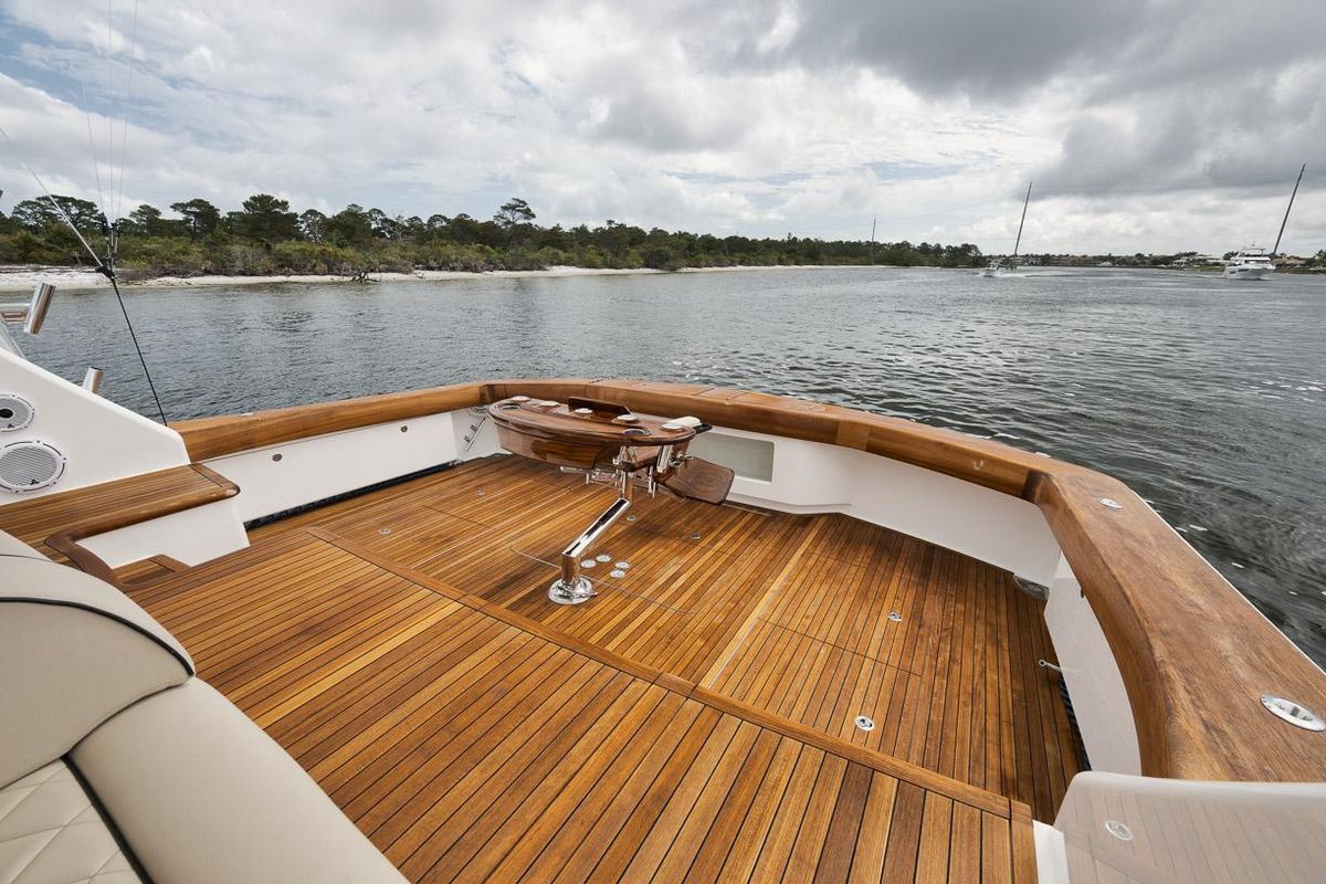 2019 Viking 80 