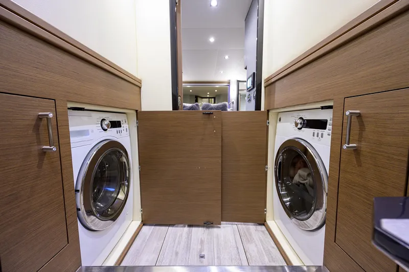 No Name 66 Marquis Yacht Photos Pics 