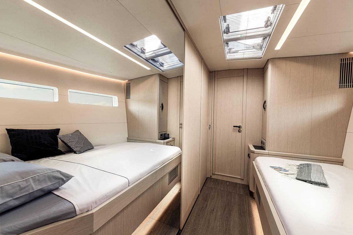 2022 Jeanneau 59 
