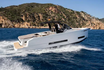 2024 De Antonio Yachts D32 OPEN
