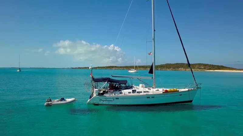 Daydreams II Yacht Photos Pics 