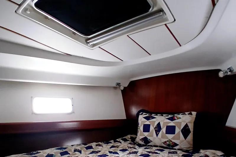 Daydreams II Yacht Photos Pics 