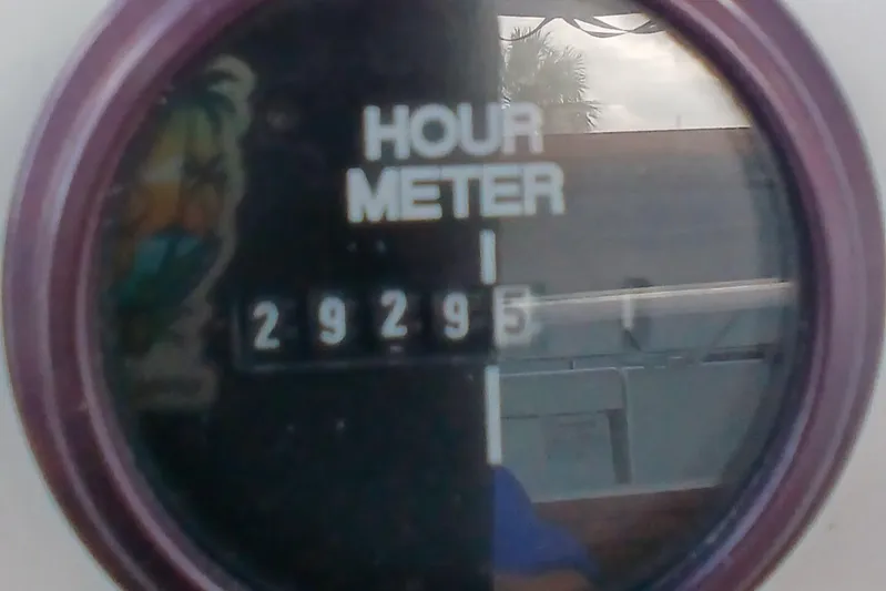 Daydreams II Yacht Photos Pics 