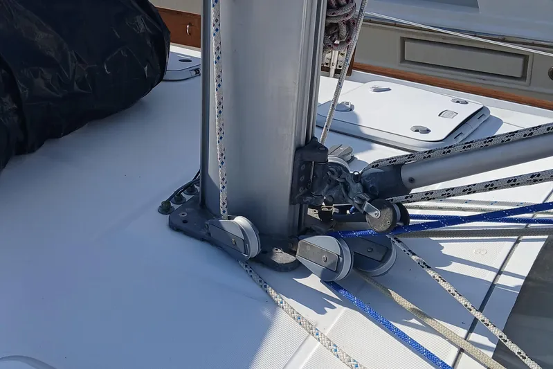 Daydreams II Yacht Photos Pics 