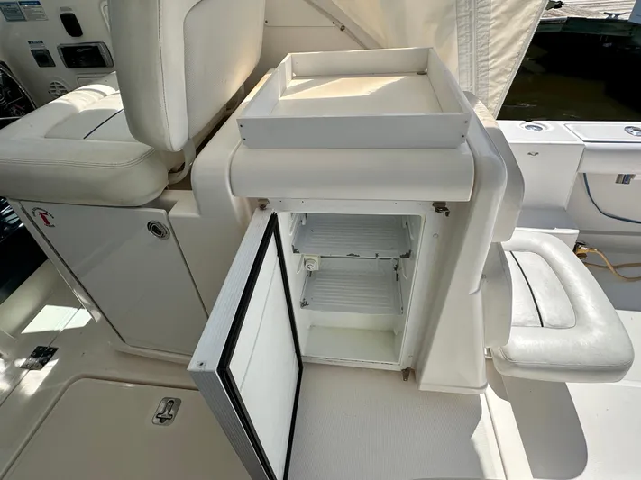  Yacht Photos Pics 2005 Tiara Yachts 3600 Open interior with open storage compartment and seating.