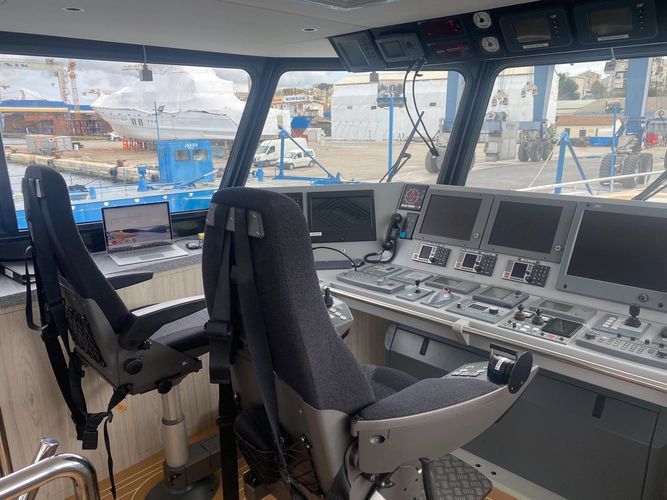 2009 Damen Yachting 123 