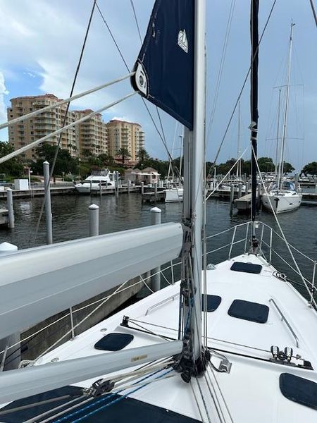 2013 Hunter 50ac