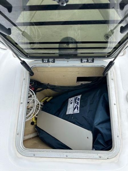 2013 Hunter 50ac