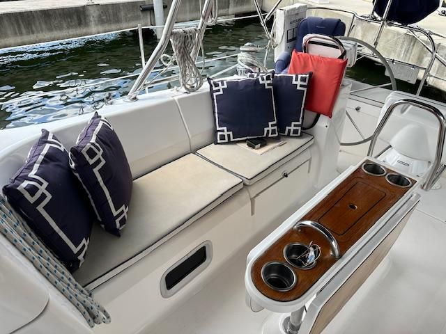 2013 Hunter 50ac