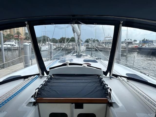 2013 Hunter 50ac