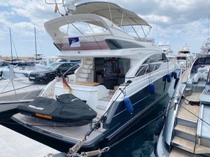 2014 Princess 56