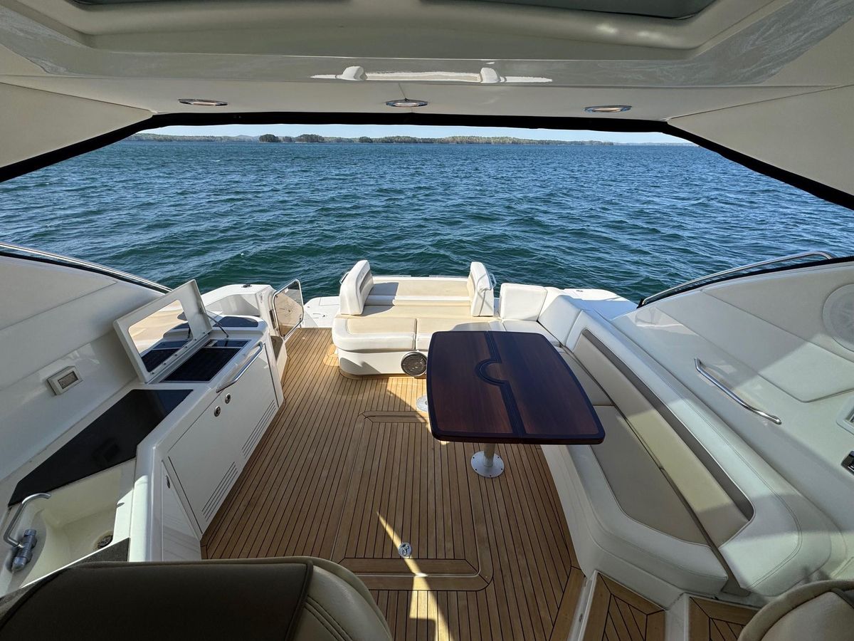 2015 Sea Ray 54 