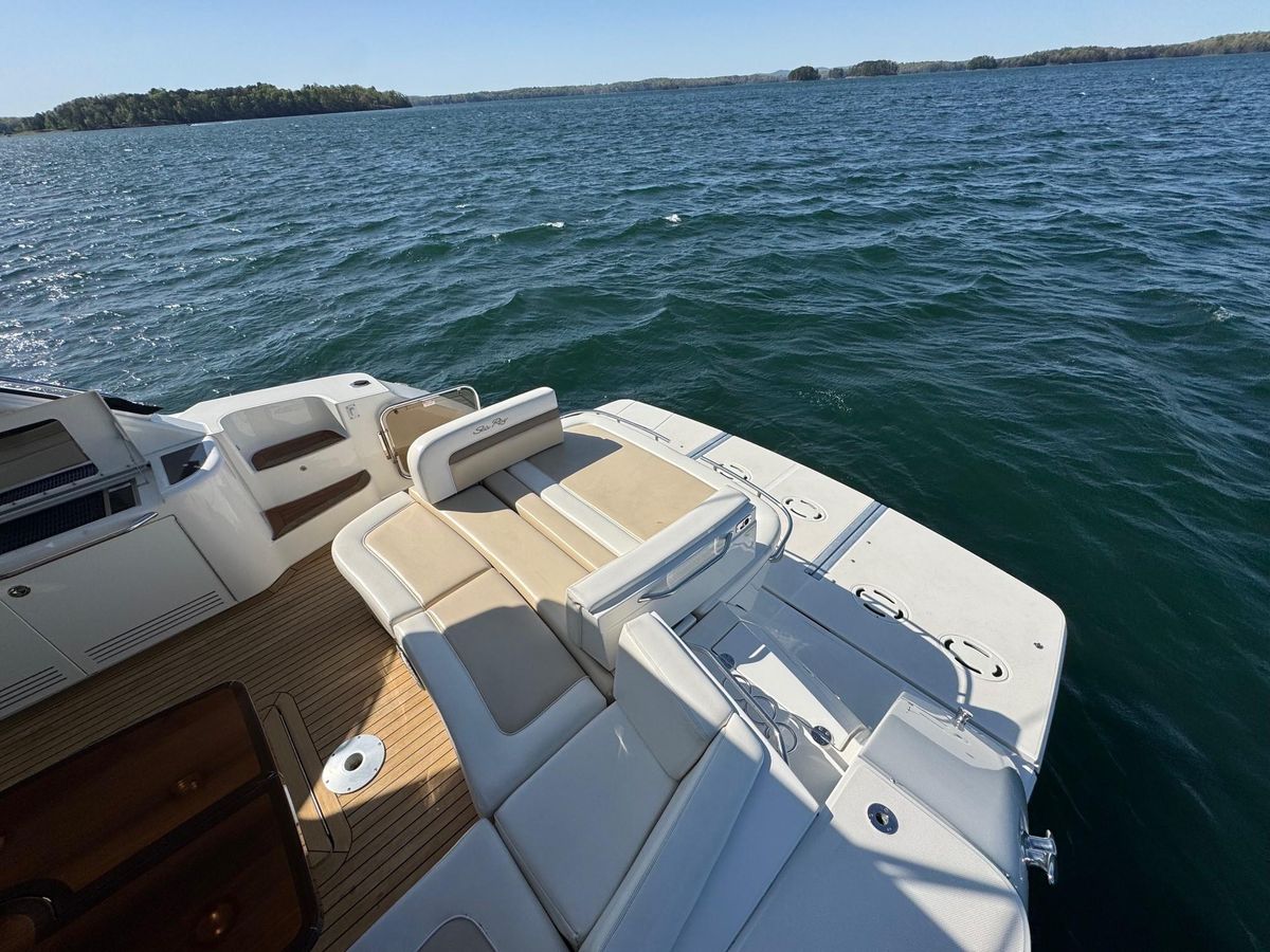 2015 Sea Ray 54 