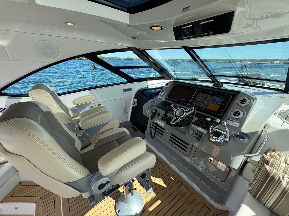 2015 Sea Ray 54 