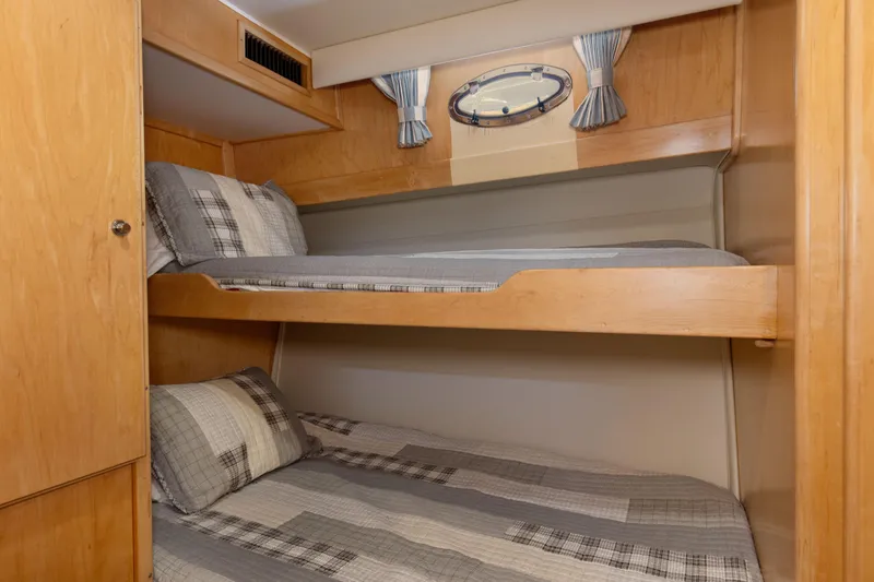 Sea Qual Yacht Photos Pics 