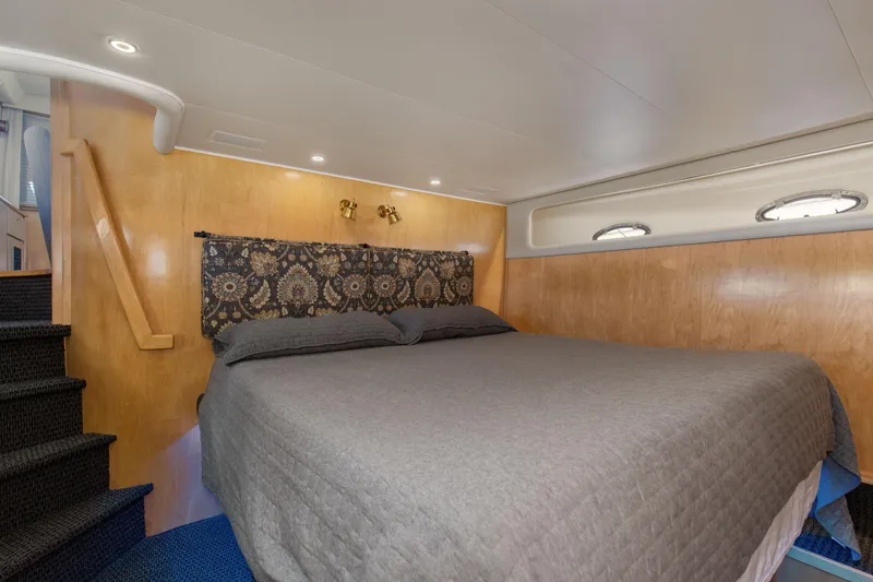 Sea Qual Yacht Photos Pics 