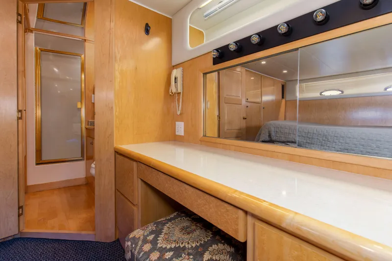 Sea Qual Yacht Photos Pics 